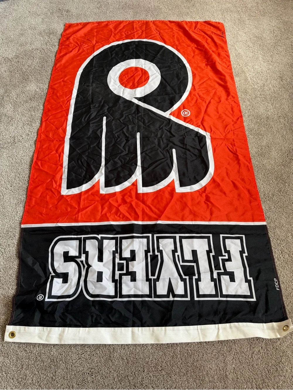 Philadelphia Flyers Outdoor/Indoor Flag with Grommets